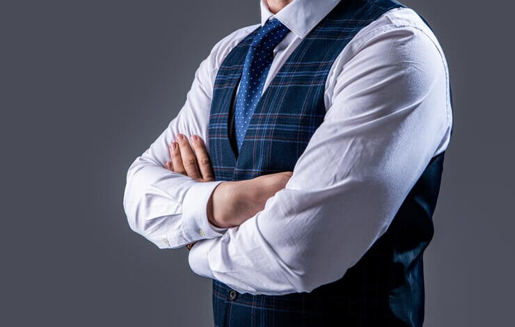 Colete social masculino: elegância e profissionalismo no ambiente de trabalho